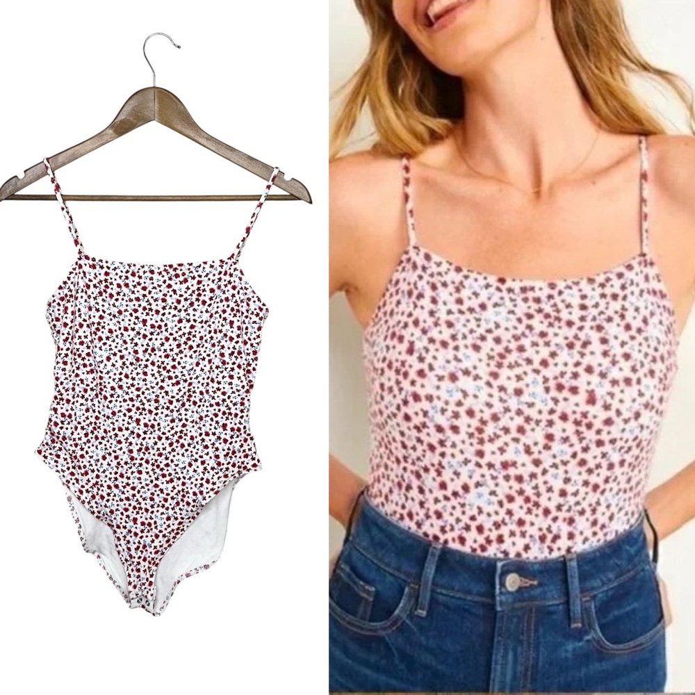 Old Navy White Floral Bodysuit Print M Fitted Ruffle Feminine Sleeveless